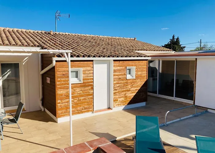 Gite Blanco Y Madera